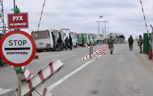Украина возобновила пропуск на всех КПВВ на Донбассе