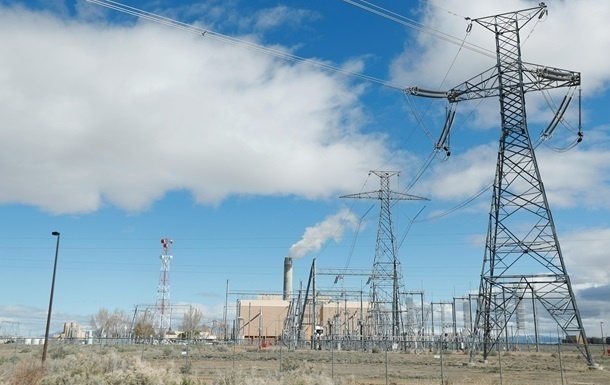 Регулятор одобрил повышение тарифов на передачу электроэнергии