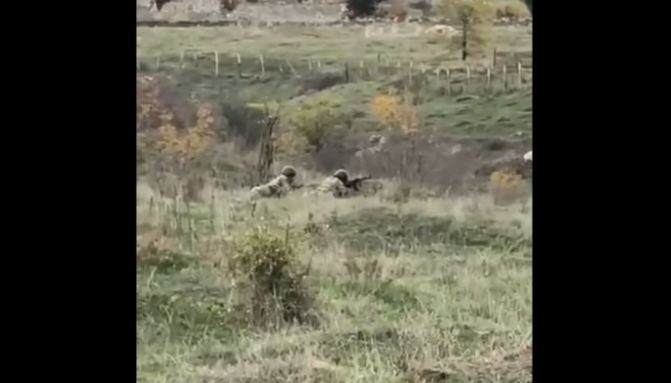 Нагорный Карабах: армянские солдаты атакуют российских миротворцев