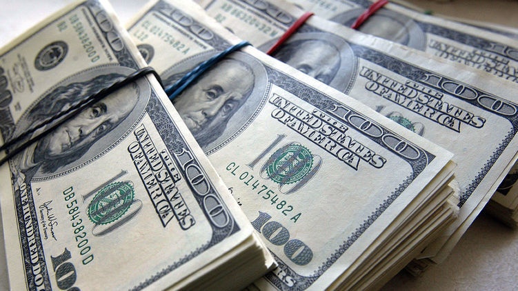 Доллар в Украине: НБУ изменил курс американской валюты