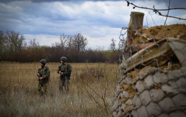 На Донбассе сепаратисты два раза нарушили режим прекращения огня
