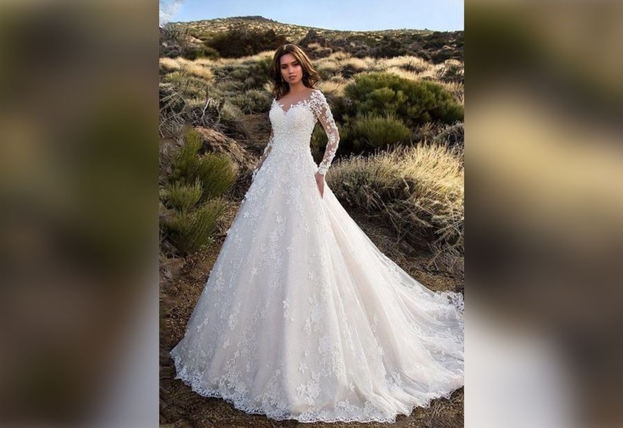 Невеста отменила свадьбу после того, как увидела платье из интернет-магазина