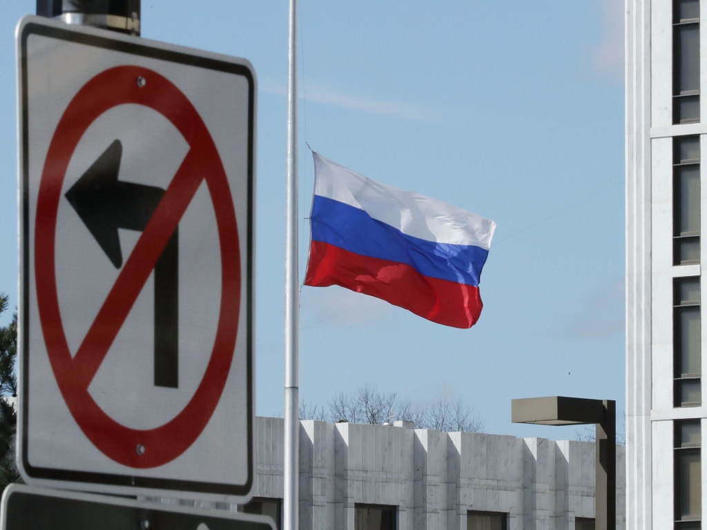 Кабмин продлил на год пошлины на ввоз в Украину российских товаров