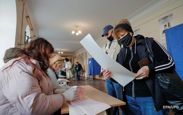 В ЦИК подсчитали явку на выборах мэра Черновцов