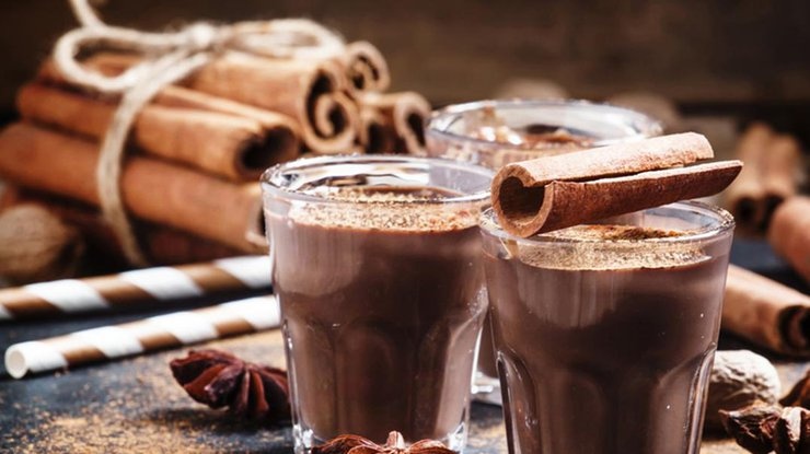 Почему врачи советуют мужчинам каждый день пить какао