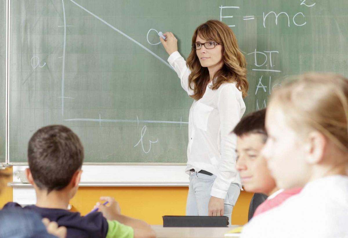 В Минобразования пообещали рост зарплат педагогов