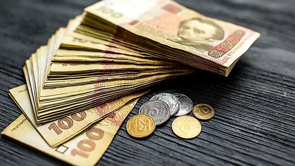 ФОПам пообещали по восемь тысяч гривен