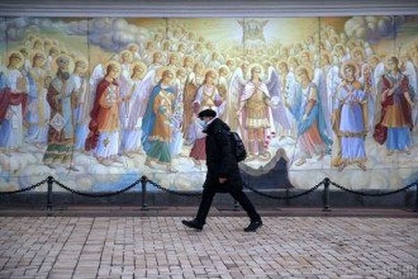 Сколько украинцев не против локдауна на праздники – опрос