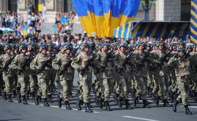 Украина отмечает День вооруженных сил