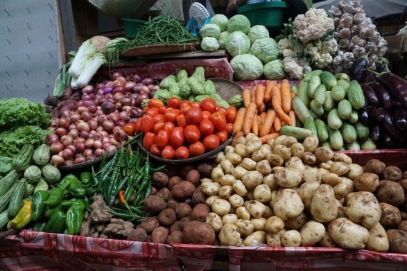 Украинцев предупредили о скором росте цен на овощи