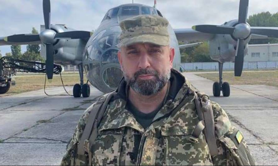 Зеленский получил совет по войне на Донбассе от генерала ВСУ