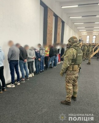 В Харькове правоохранители разоблачили очередную сеть мошеннических колл-центров