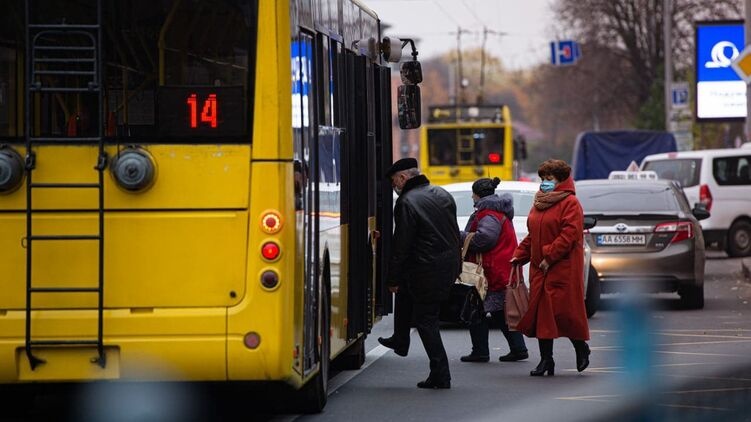 Кличко рассказал о работе общественного транспорта во время локдауна