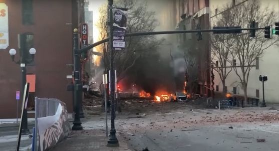 Снесло пол-квартала: в США прогремел "адский" взрыв