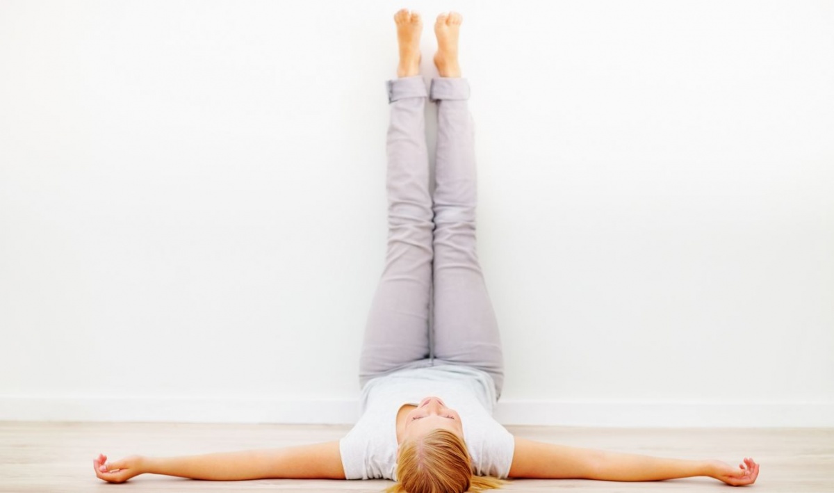 Поднимите ноги вверх: лучшее упражнение для оздоровления всего организма