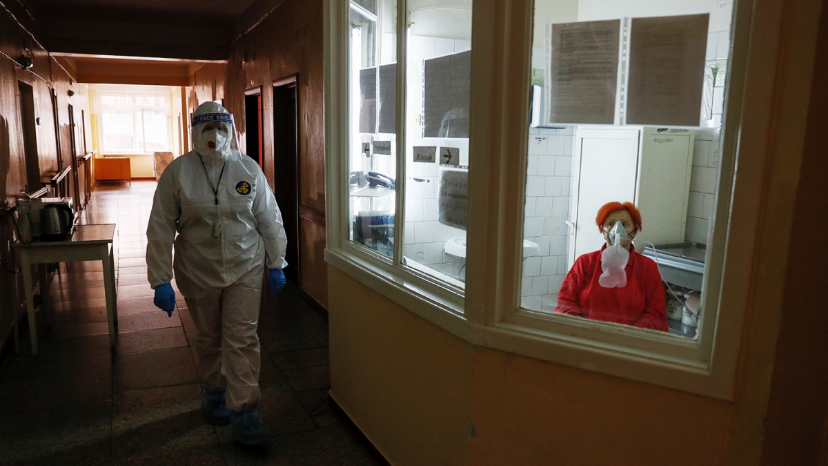 Ученые НАН спрогнозировали ход эпидемии COVID в Украине до конца года