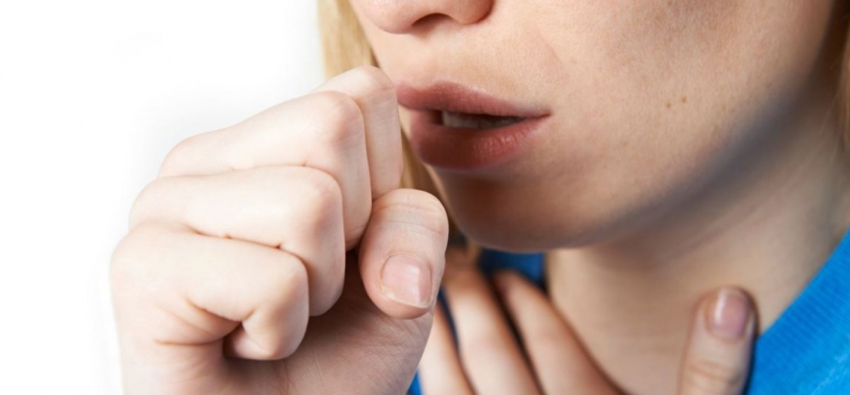 Внимательно слушайте дыхание: какой кашель указывает на COVID