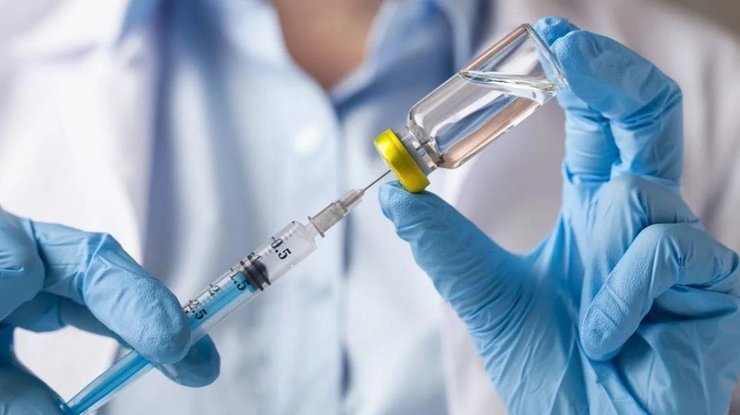 Нужно ли вакцинироваться переболевшим COVID – ответ врача-генетика