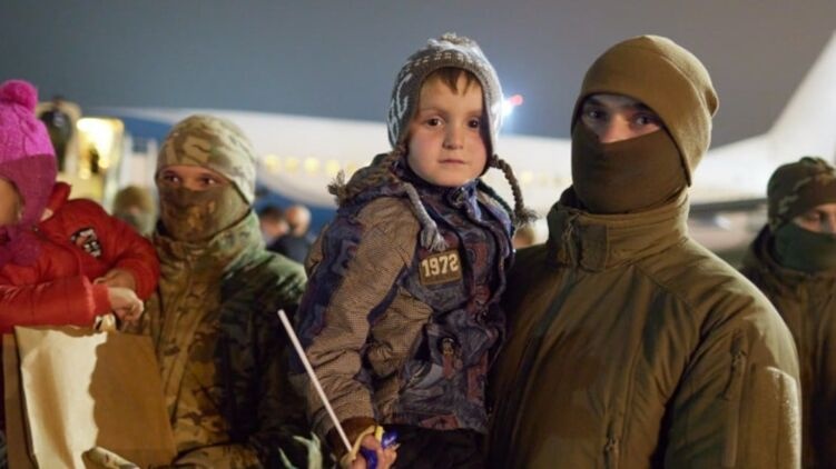 У Зеленского поделились подробностями эвакуации украинок из Сирии