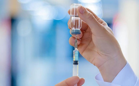 Вакцинация против коронавируса: как алкоголь влияет на иммунный ответ организма на прививку
