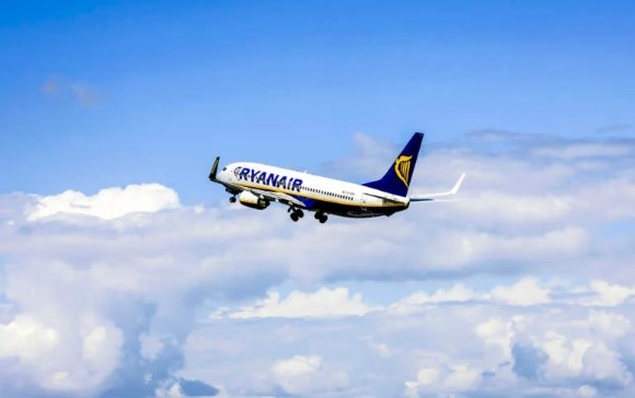 Ryanair ощутимо сократил число рейсов из Украины