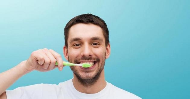 Очень важная вещь, которую вы забываете сделать после чистки зубов
