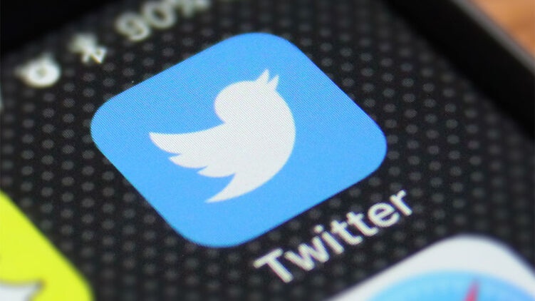 Twitter заблокировал более 70 тысяч аккаунтов сторонников теории заговора