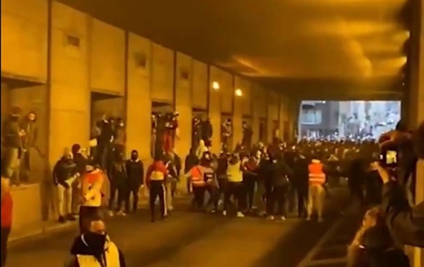 В Брюсселе произошли массовые столкновений с полицией