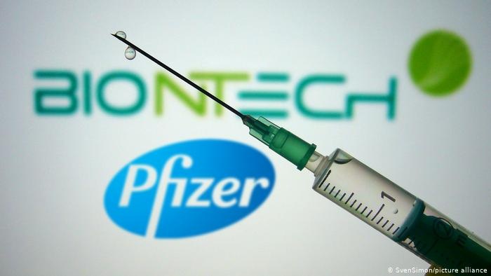 В России запретили использовать против коронавируса Pfizer-вакцину