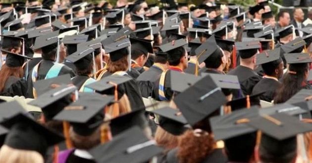 Красных дипломов больше не будет: какие новшества ждут выпускников вузов