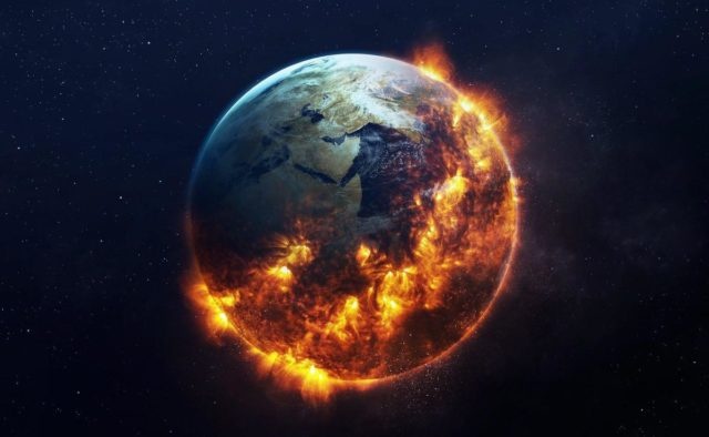 Земля превратится в безжизненный камень: ученые назвали сроки