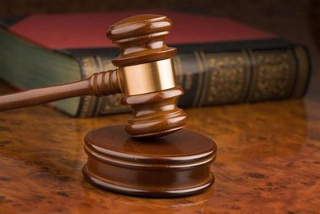 Суд избрал меру пресечения арендатору сгоревшего дома престарелых в Харькове