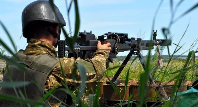 "Работали" пулеметы и гранатометы: на Донбассе девять раз нарушили режим тишины