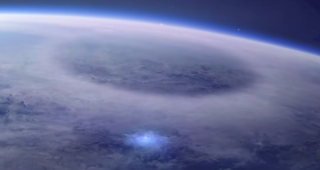 Астронавты с МКС увидели редкое явление над поверхностью Земли