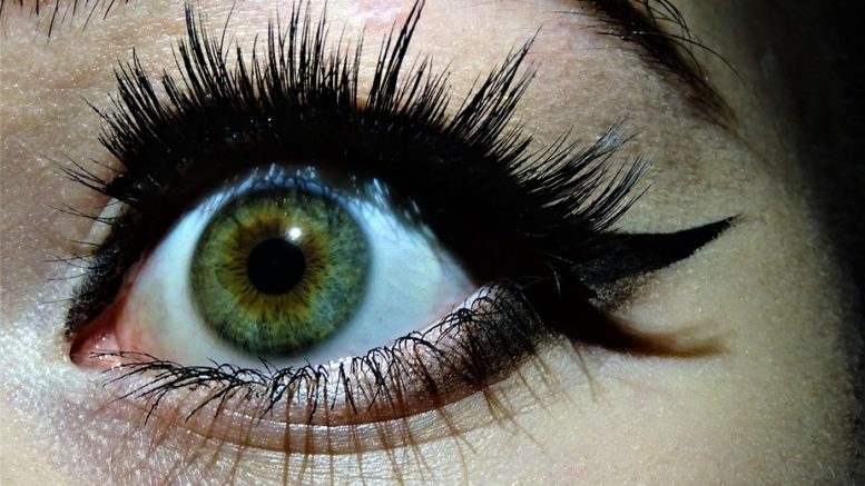 О каких возможных заболеваниях расскажет цвет глаз