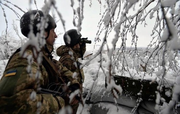 Сепаратисты на Донбассе пять раз открывали огонь по позициям ВСУ