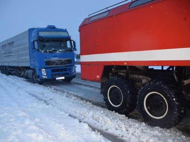 На Николаевщине в заторах застряли более сотни грузовиков