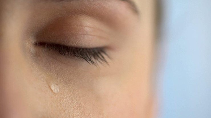 Почему полезно плакать – ответ врачей
