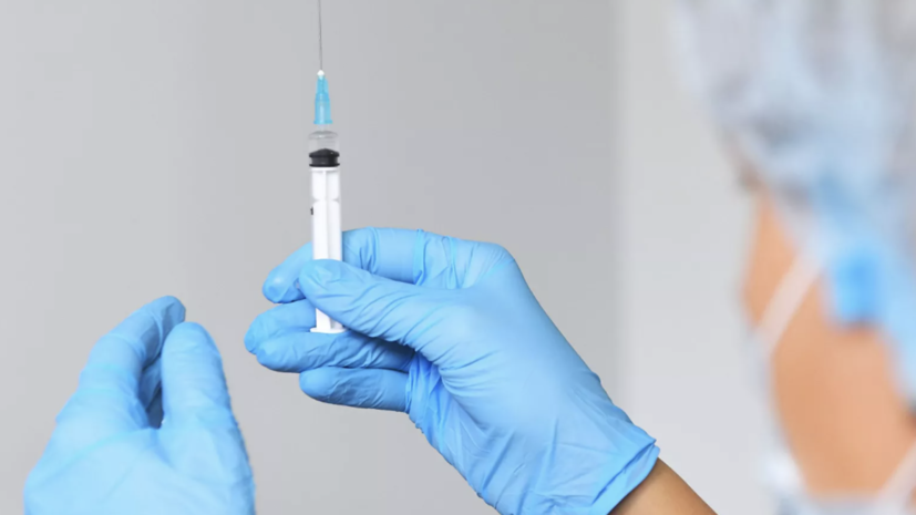 Рада одобрила запуск вакцинации против СOVID-19 в Украине