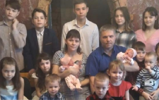 В Винницкой области мать-героиня родила двойню, у нее теперь 15 детей