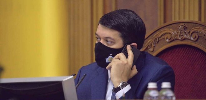 Санкции против телеканалов Медведчука: Разумков воздержался от голосования на заседании СНБО