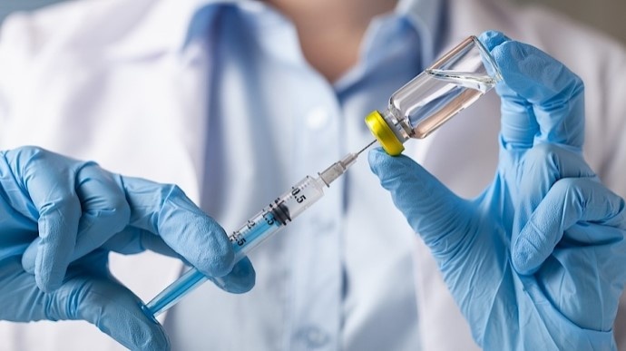 Степанов озвучил дату начала вакцинации против COVID-19 в Украине