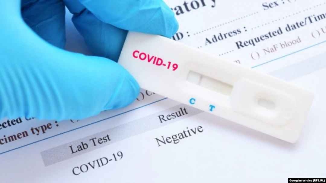 В Украине за сутки выявили более трех тысяч новых случаев COVID-19