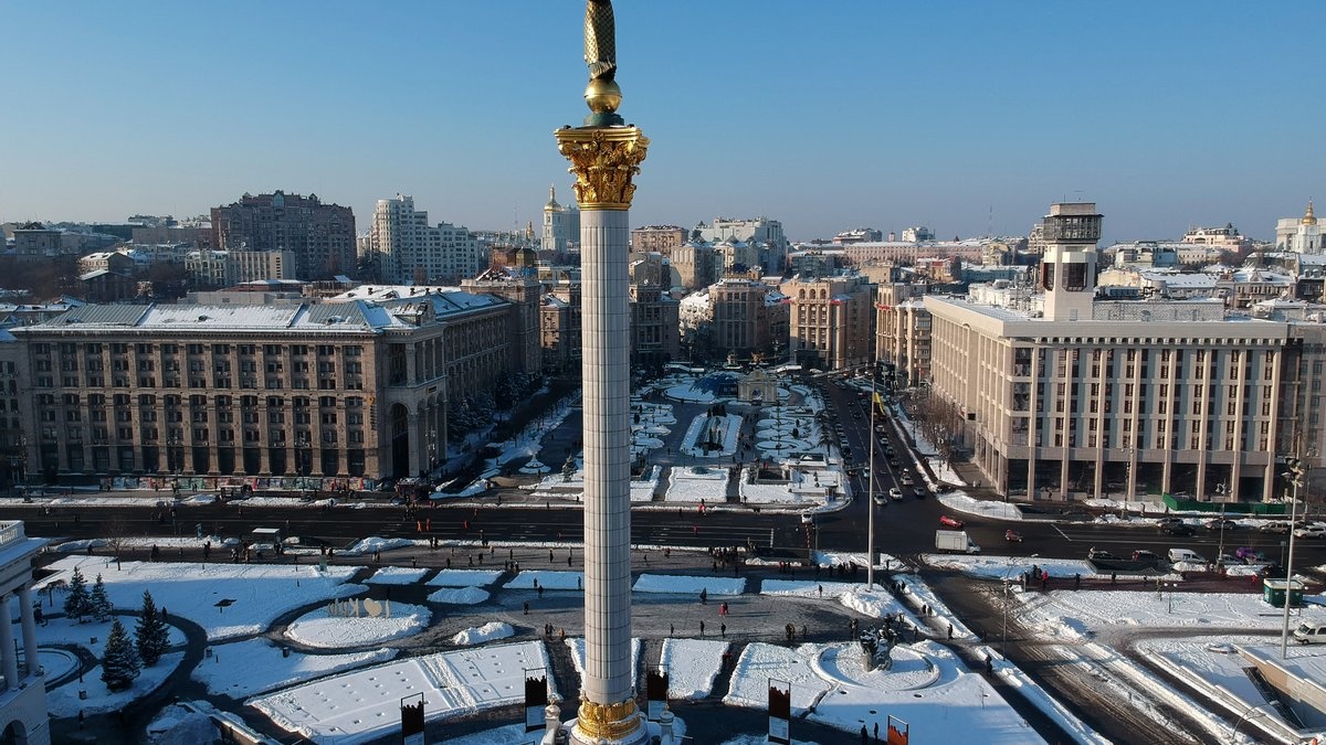 Солнечно, но морозно: прогноз погоды на 16 февраля