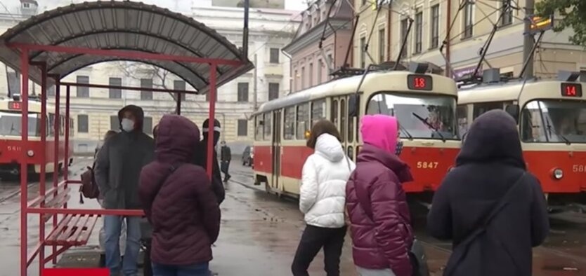 В Киеве могут остановить транспорт