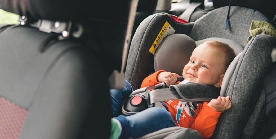 Изменения в ПДД: детей в авто будут перевозить по-другому