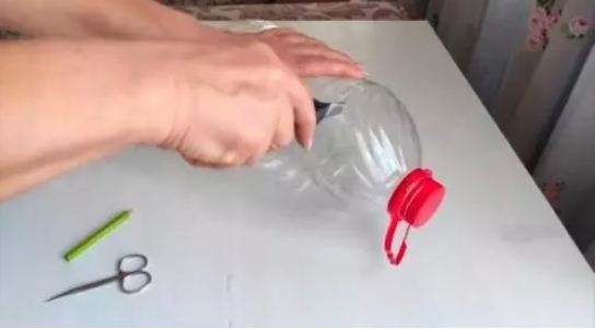 5-литровая бутиль экономит место в холодильнике