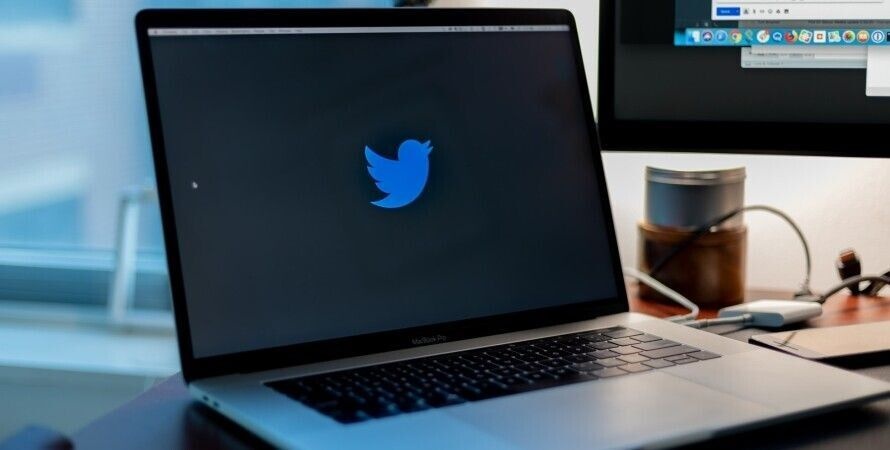 В Twitter хотят ввести платные функции – СМИ