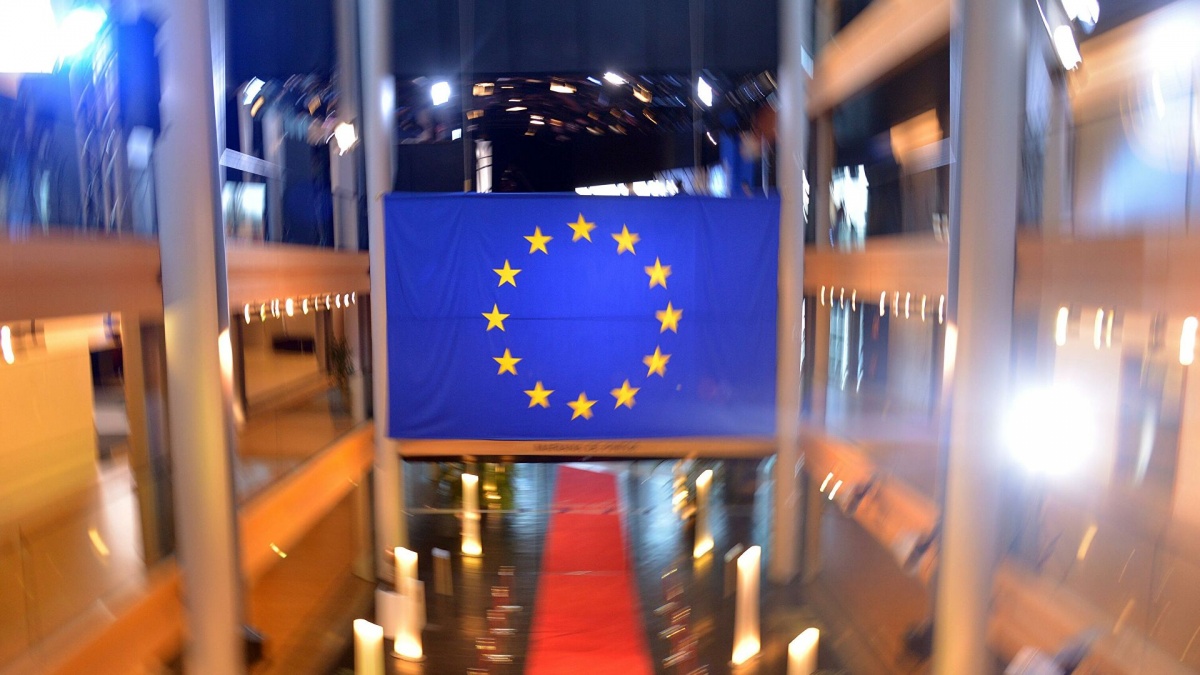 Ковид-сертификаты в ЕС: откроет ли Европа границы для украинцев