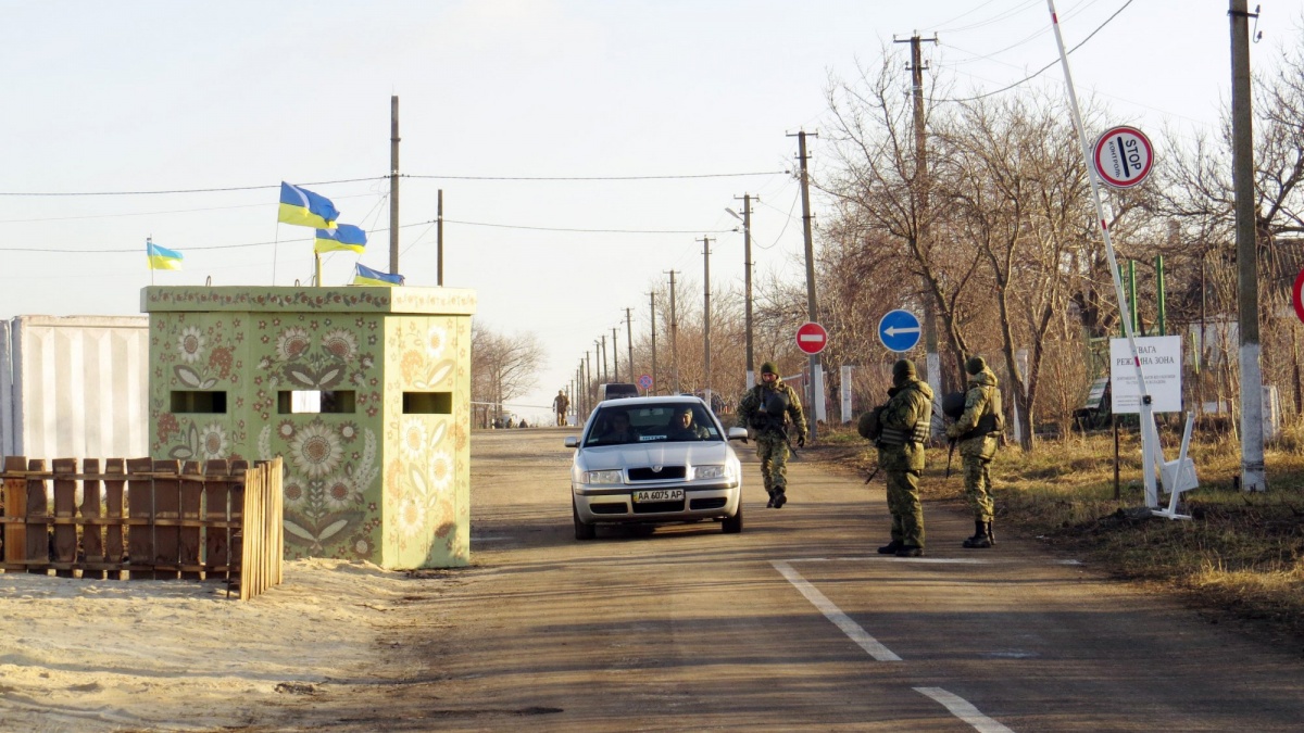 В Кабмине сообщили, когда Украина возьмёт под контроль границу РФ с Донбассом